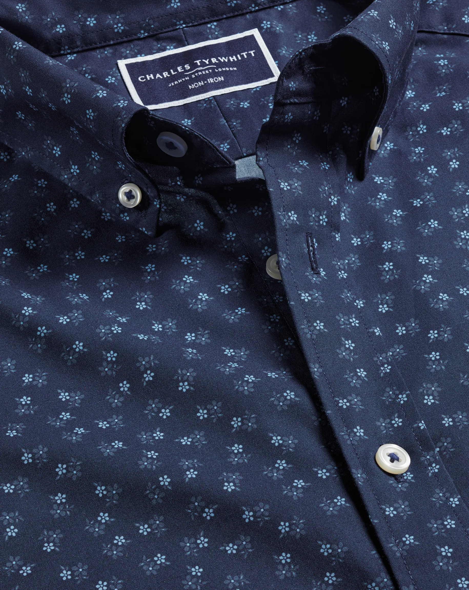 Short Sleeve Shirts|Casual Shirts<Charles Tyrwhitt Button-Down Collar Non-Iron Ditsy Floral Print Shirt - Navy