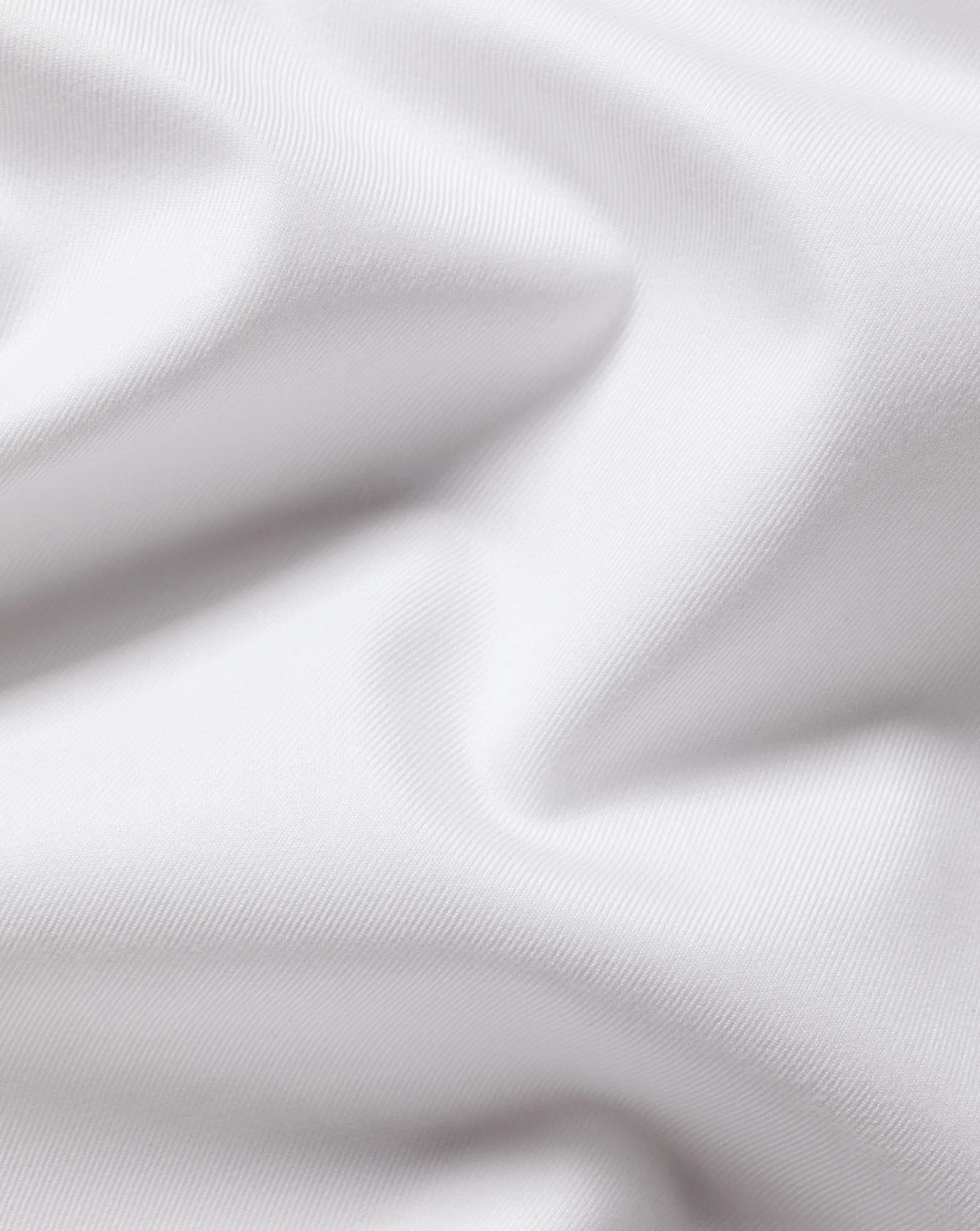 Dress Shirts|White Shirts<Charles Tyrwhitt Button-Down Non-Iron Twill Shirt - White