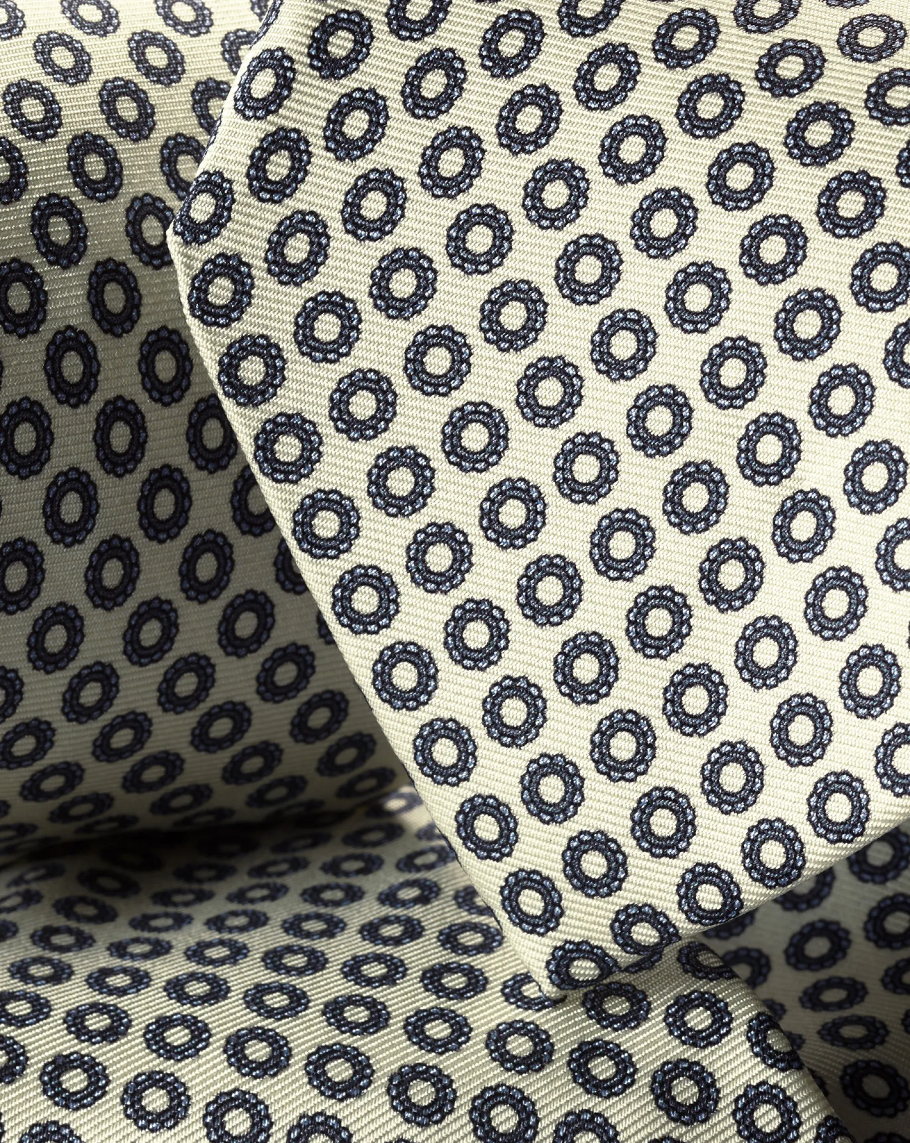 Ties & Bow-ties<Charles Tyrwhitt Circle Print Silk Tie - Ivory