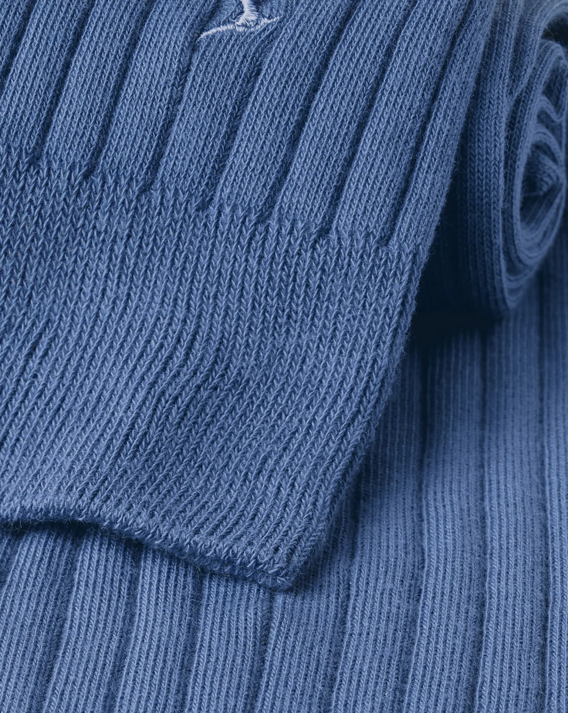 Socks<Charles Tyrwhitt Cotton Rib Socks - Indigo Blue
