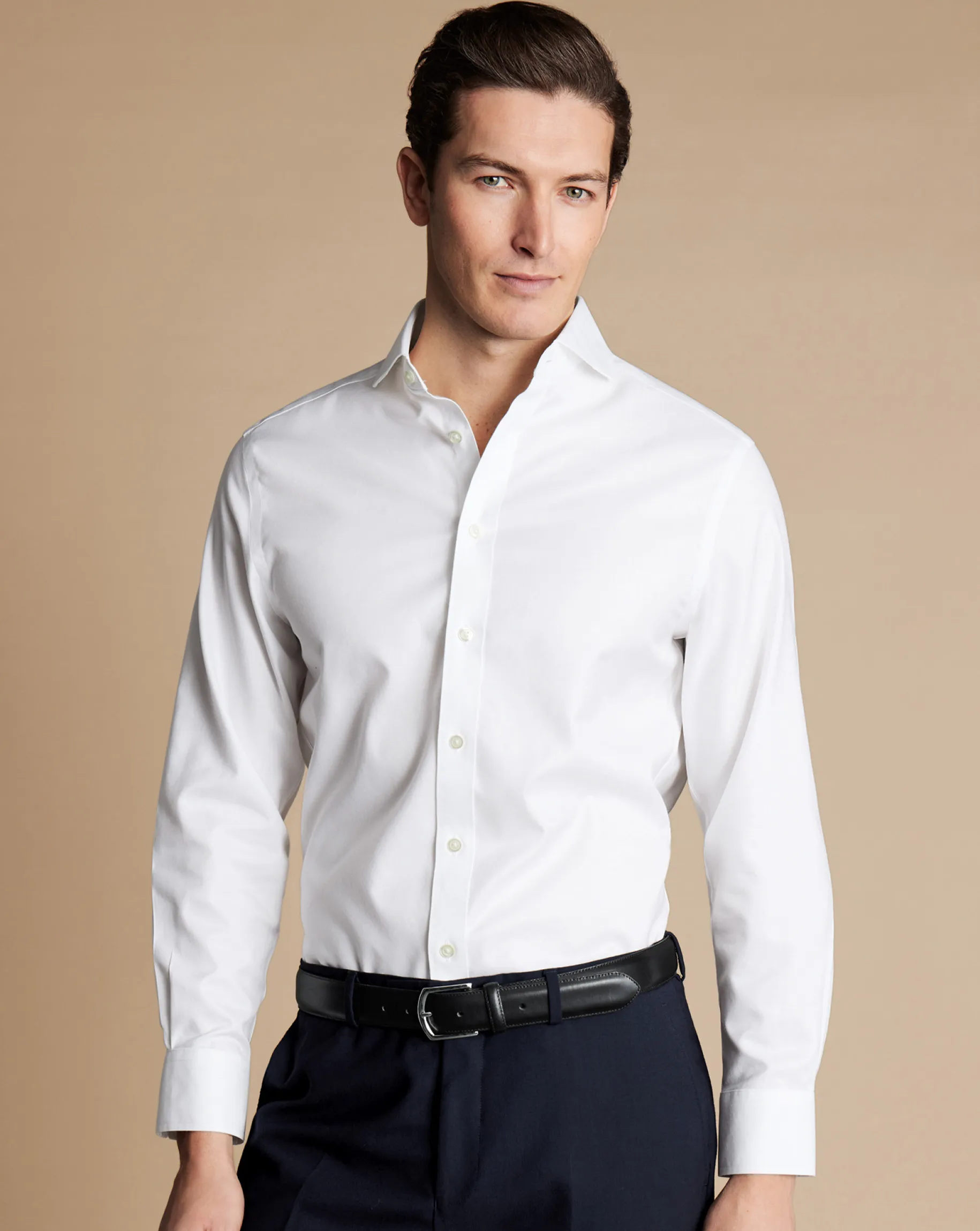 Dress Shirts|White Shirts<Charles Tyrwhitt Extreme Spread Collar Non-Iron Twill Shirt - White
