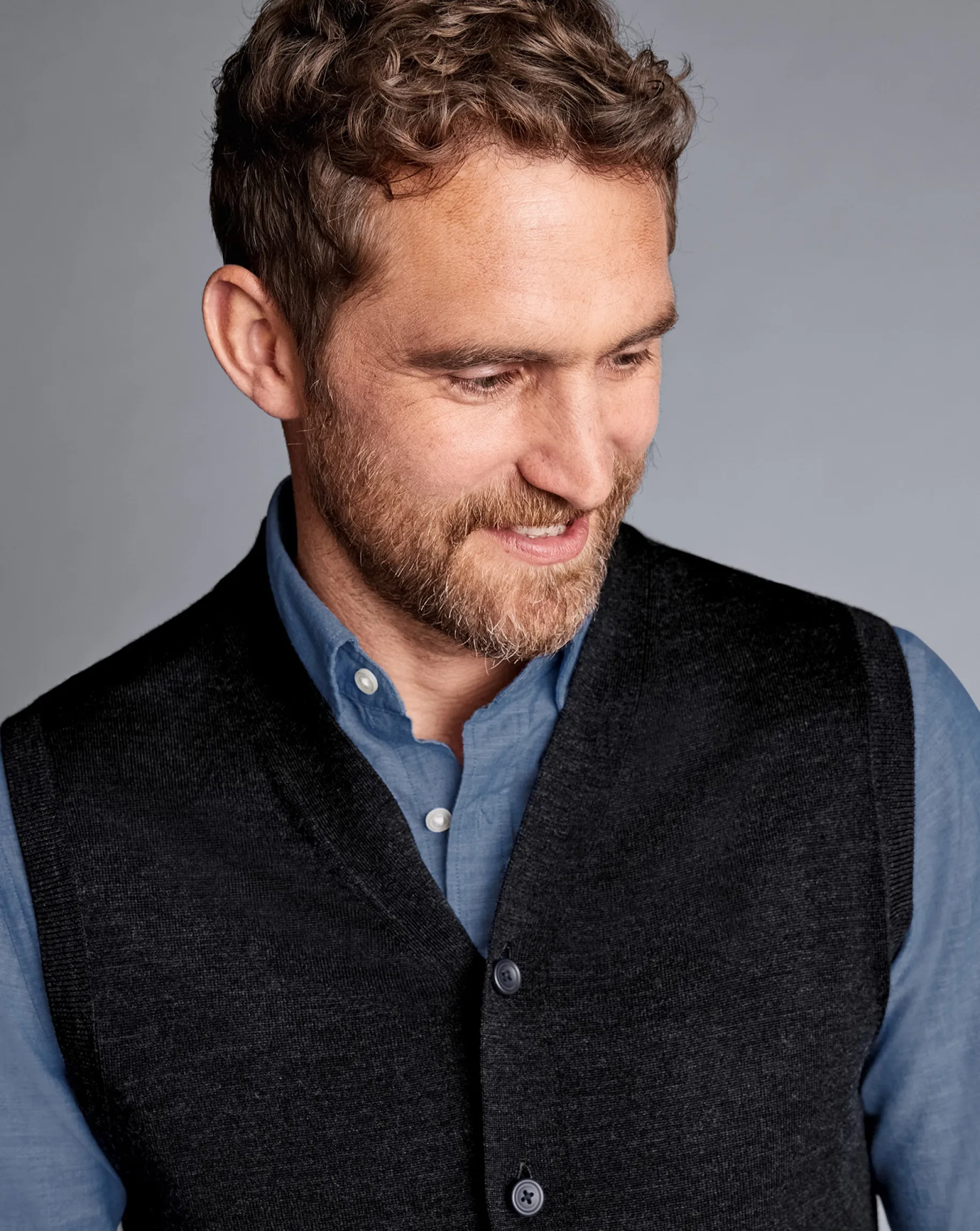 Grey Sweaters|Cardigans<Charles Tyrwhitt Merino Sleeveless Cardigan - Grey Charcoal