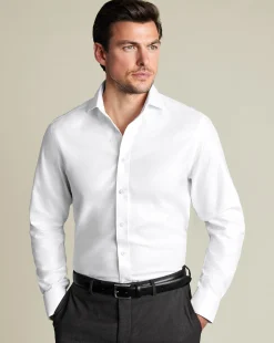 Dress Shirts|Classic Fit Shirts<Charles Tyrwhitt Non-Iron Herringbone Shirt - White