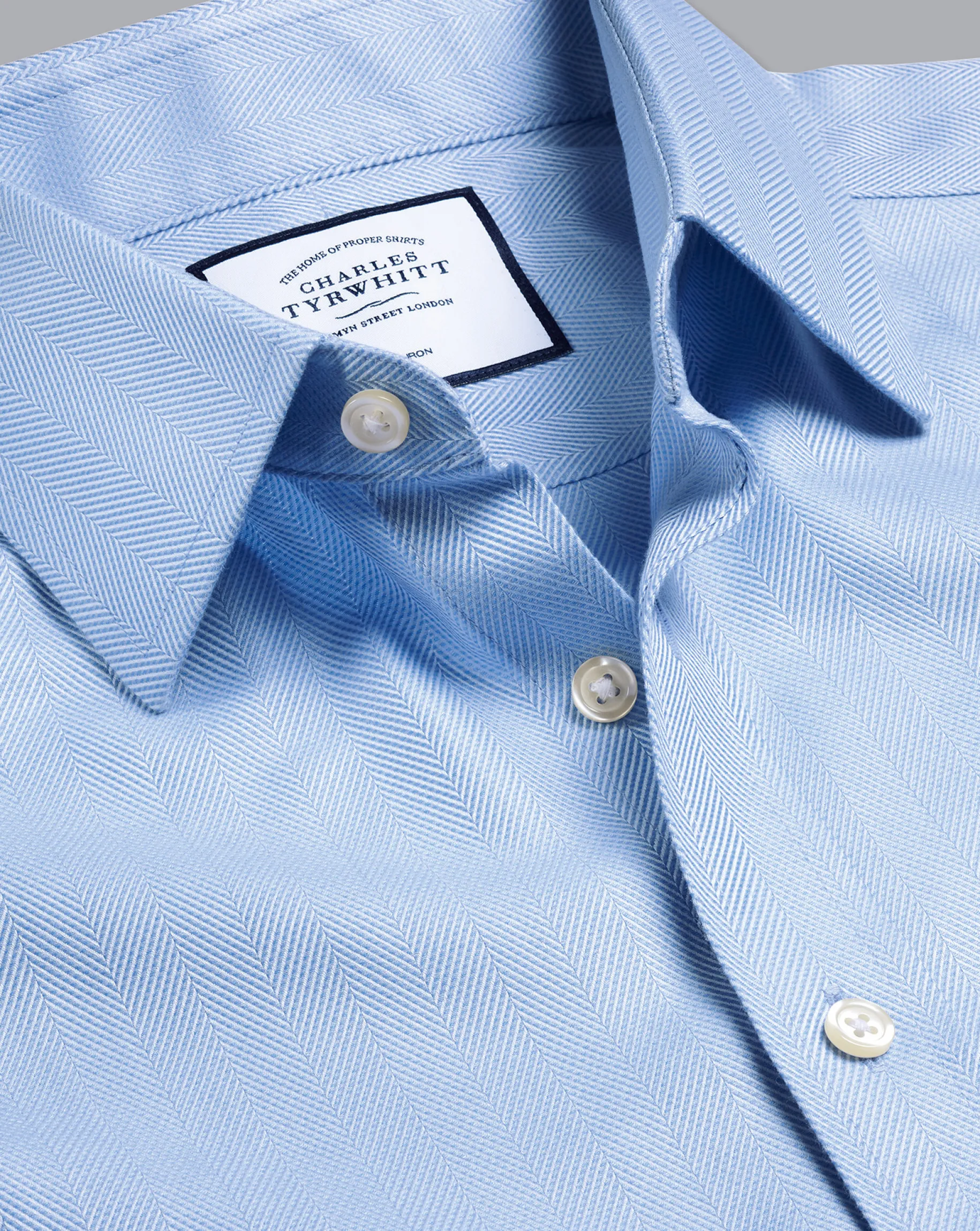Dress Shirts|Classic Fit Shirts<Charles Tyrwhitt Non-Iron Herringbone Shirt - Blue Sky