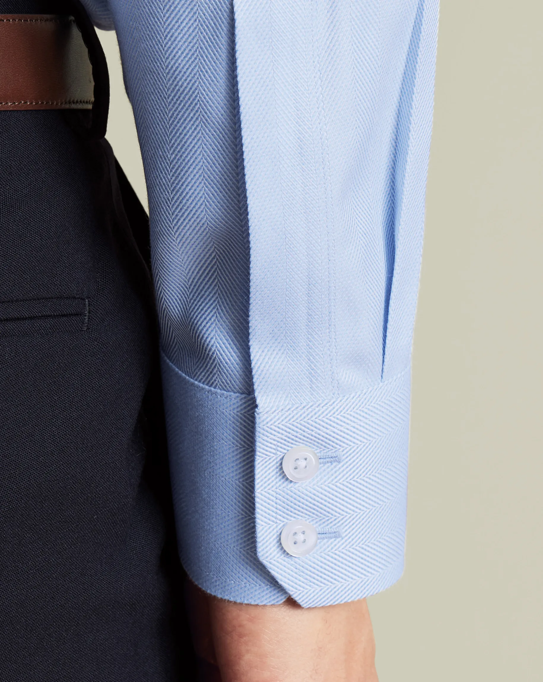 Dress Shirts|Classic Fit Shirts<Charles Tyrwhitt Non-Iron Herringbone Shirt - Blue Sky