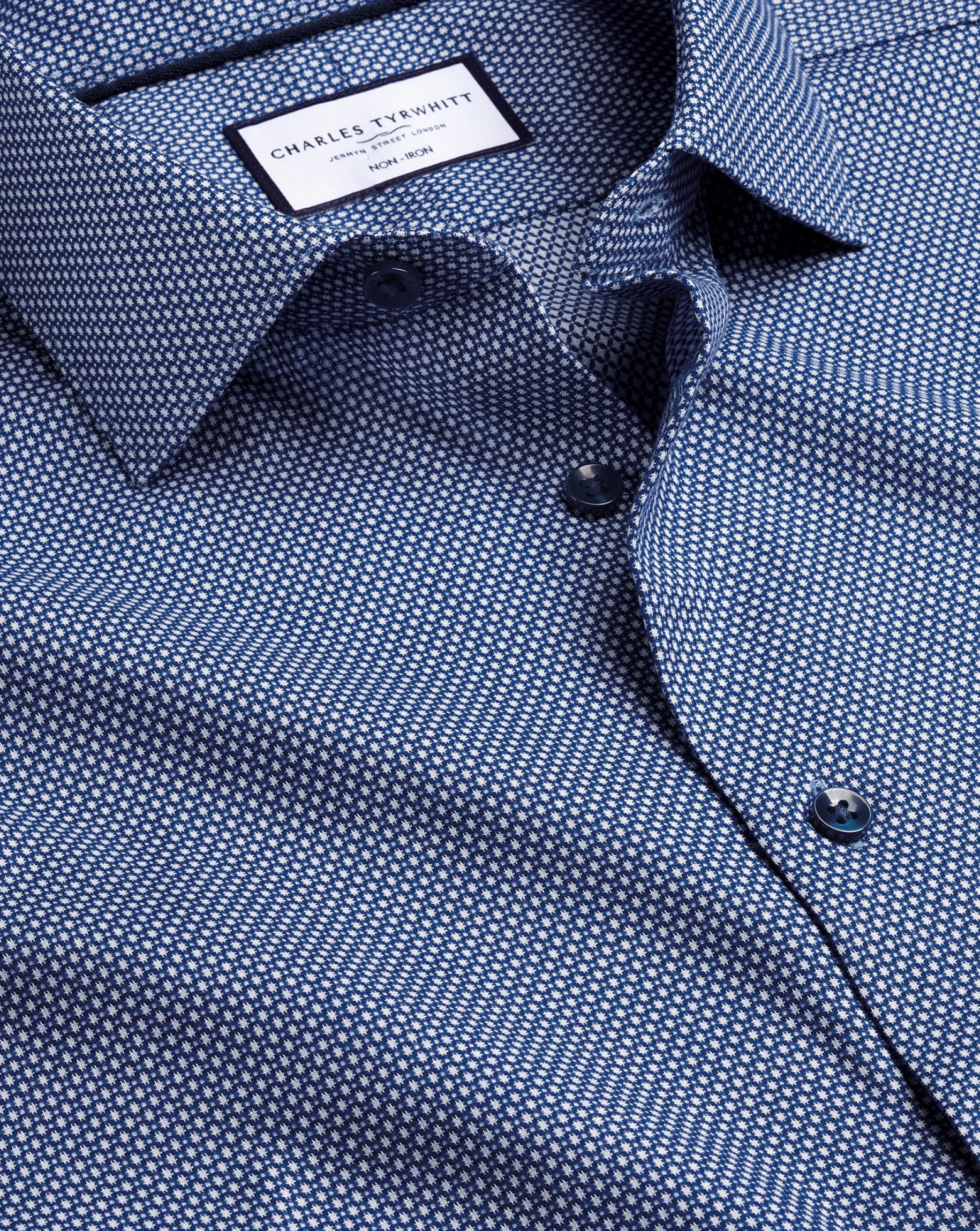 Business Casual Shirts|Dress Shirts<Charles Tyrwhitt Non-Iron Oval Stretch Texture Shirt - Blue Royal