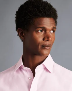 Dress Shirts|M<Charles Tyrwhitt Non-Iron Royal Oxford Shirt - Light Pink