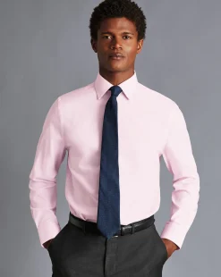 Dress Shirts|M<Charles Tyrwhitt Non-Iron Royal Oxford Shirt - Light Pink