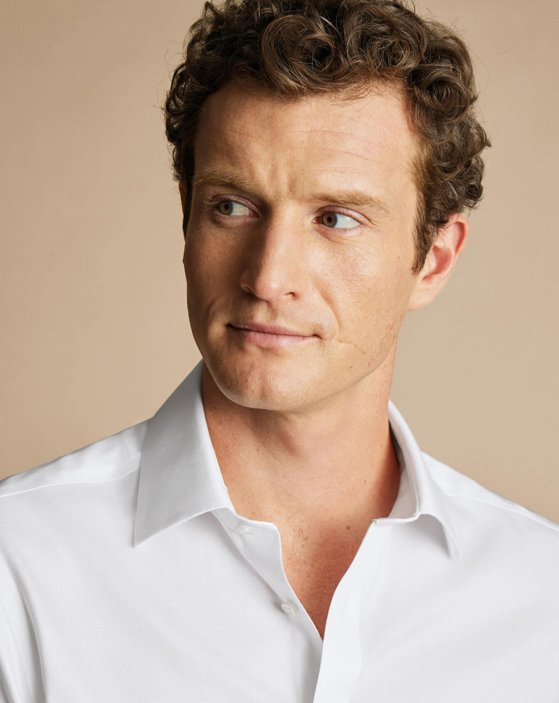 Dress Shirts|White Shirts<Charles Tyrwhitt Non-Iron Royal Oxford Shirt - White