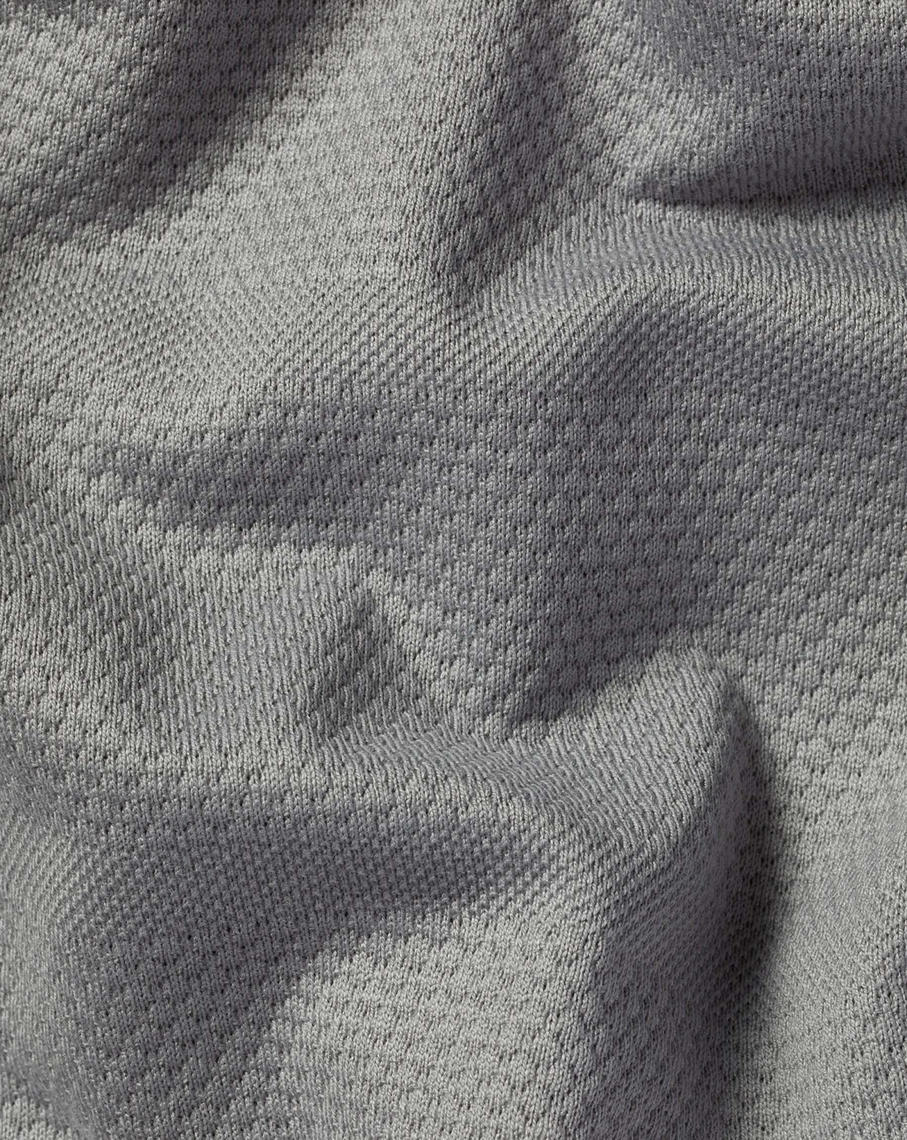 Performance polos|Golf polos<Charles Tyrwhitt Popcorn Textured Tyrwhitt Cool Quarter Zip Polo - Grey Silver