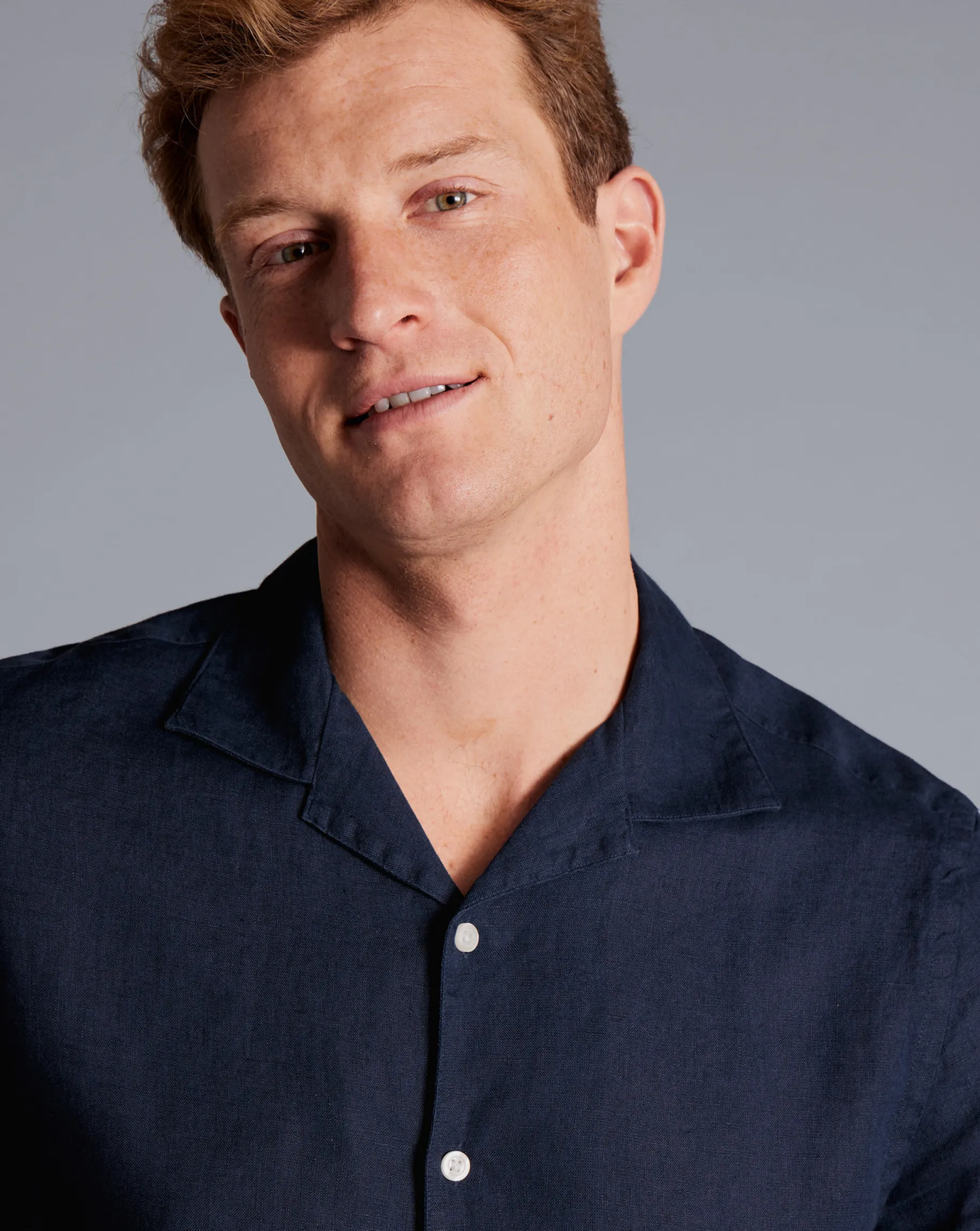 Casual Shirts|S<Charles Tyrwhitt Revere Collar Pure Linen Short Sleeve Shirt - Navy Blue