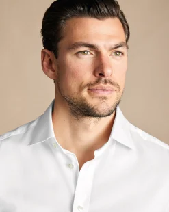 Dress Shirts|White Shirts<Charles Tyrwhitt Semi-Spread Collar Egyptian Cotton Windsor Weave Shirt - White