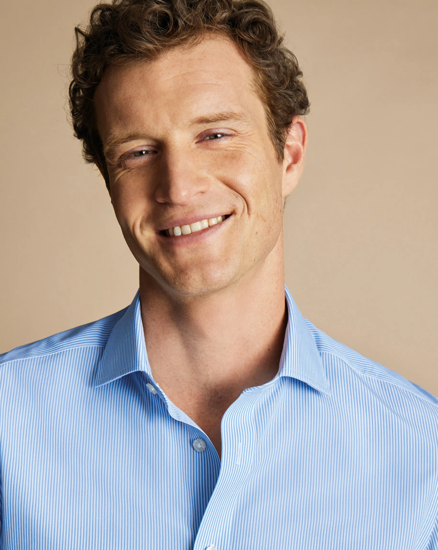 Dress Shirts|Blue Shirts<Charles Tyrwhitt Spread Collar Non-Iron Bengal Stripe Shirt - Sky Cornflower Blue