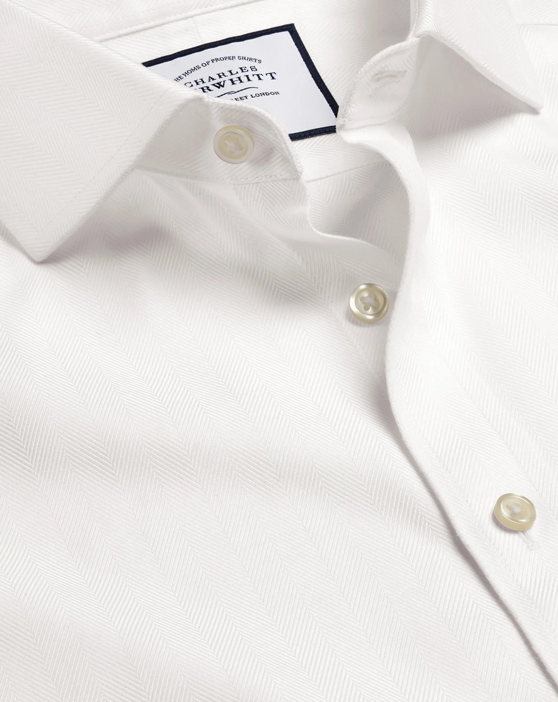 Dress Shirts|XL<Charles Tyrwhitt Spread Collar Non-Iron Herringbone Shirt - Ivory White