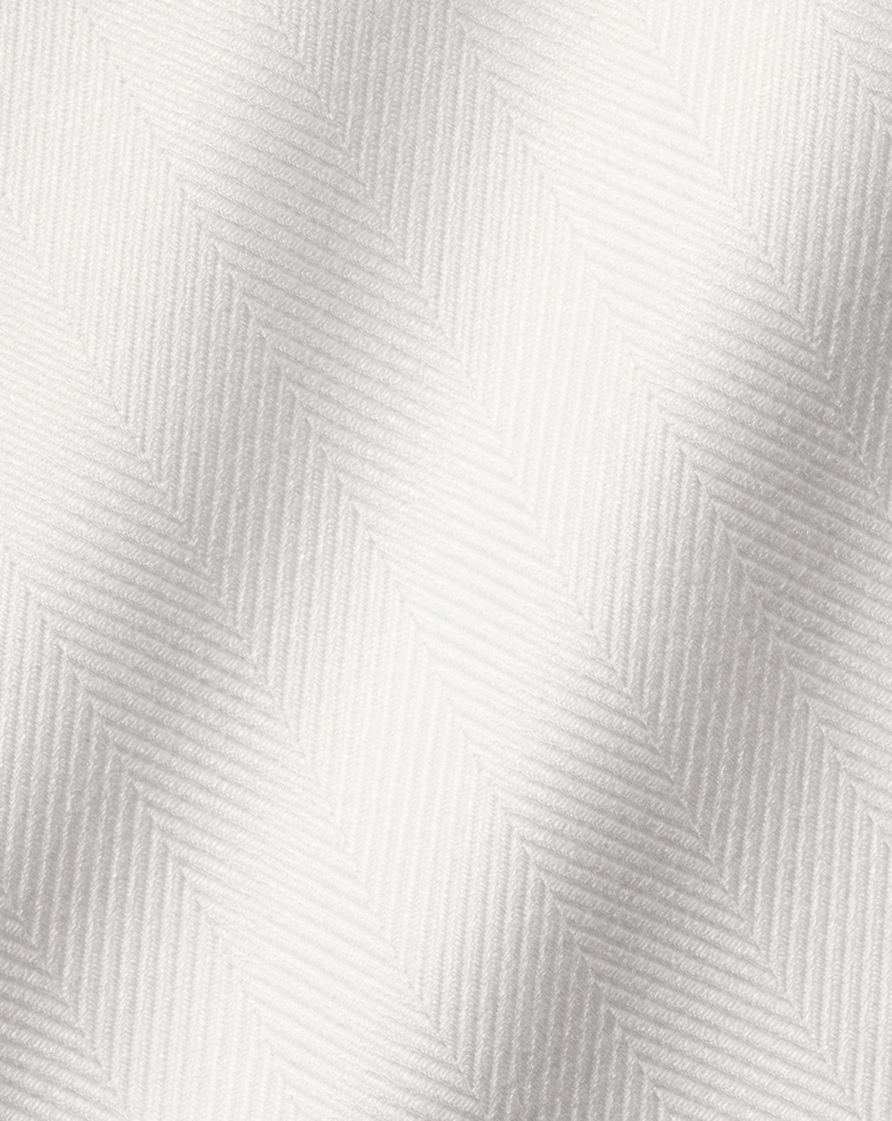Dress Shirts|XL<Charles Tyrwhitt Spread Collar Non-Iron Herringbone Shirt - Ivory White