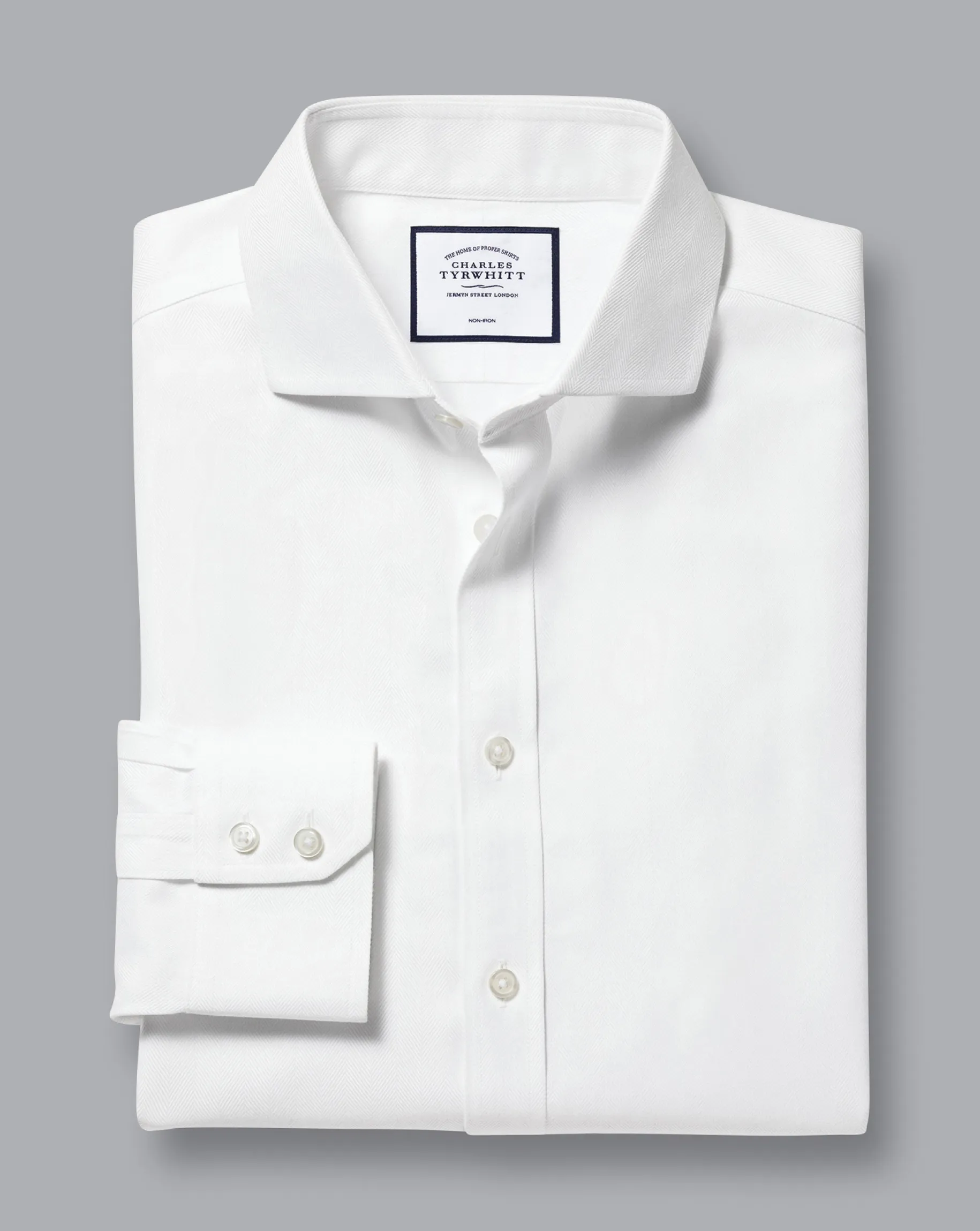 Dress Shirts|White Shirts<Charles Tyrwhitt Spread Collar Non-Iron Herringbone Shirt - White