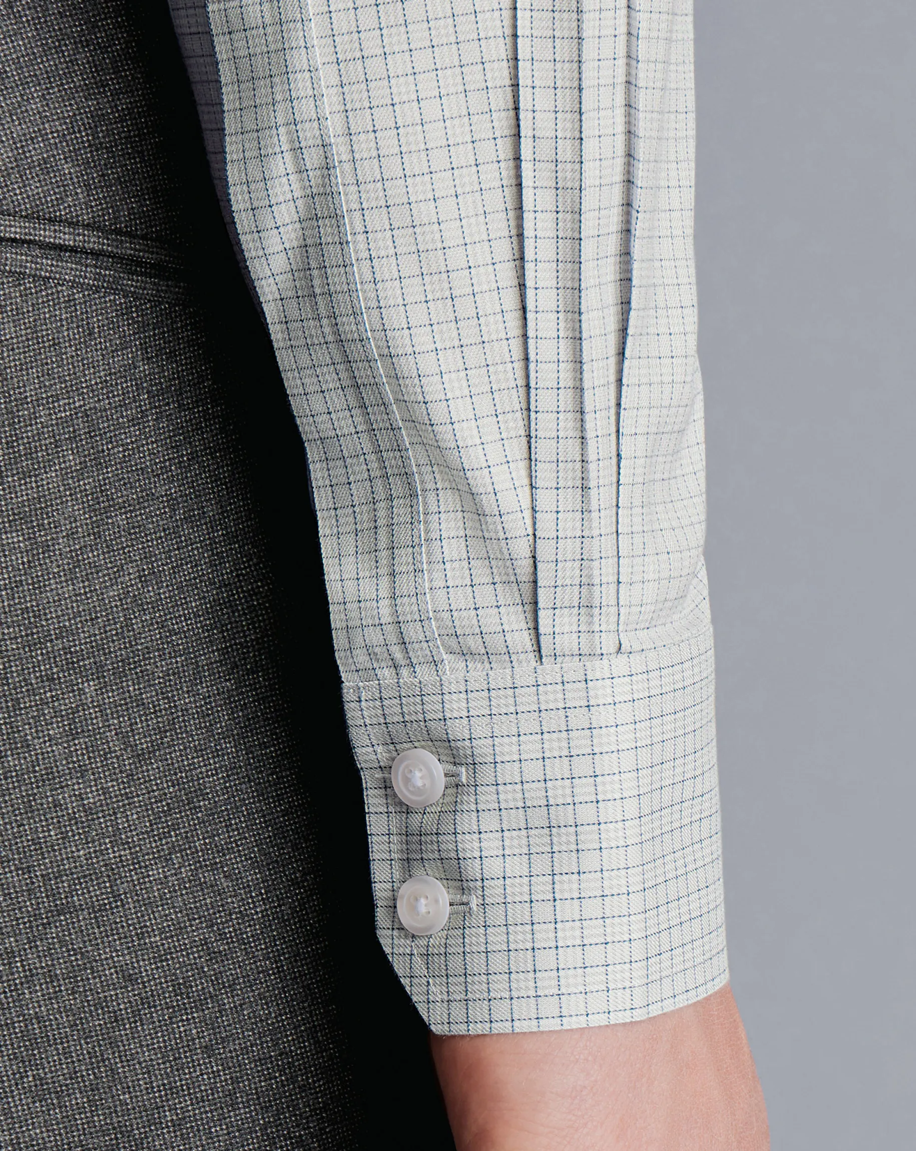 Shirt Sale|Dress Shirts<Charles Tyrwhitt Spread Collar Non-Iron Mini Prince of Wales Check Shirt - Grey Silver