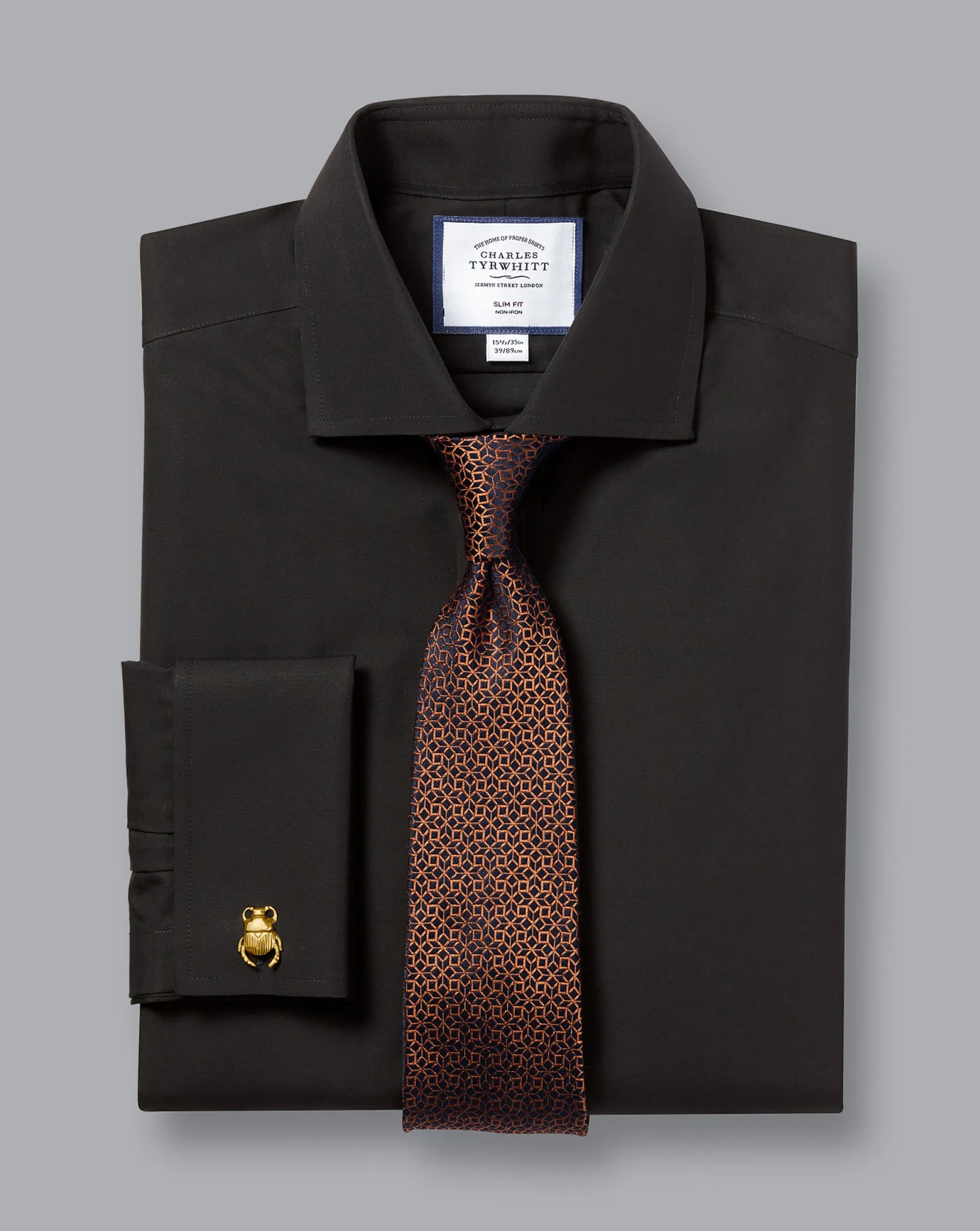 Dress Shirts|Non-Iron Shirts<Charles Tyrwhitt Spread Collar Non-Iron Poplin Shirt - Black