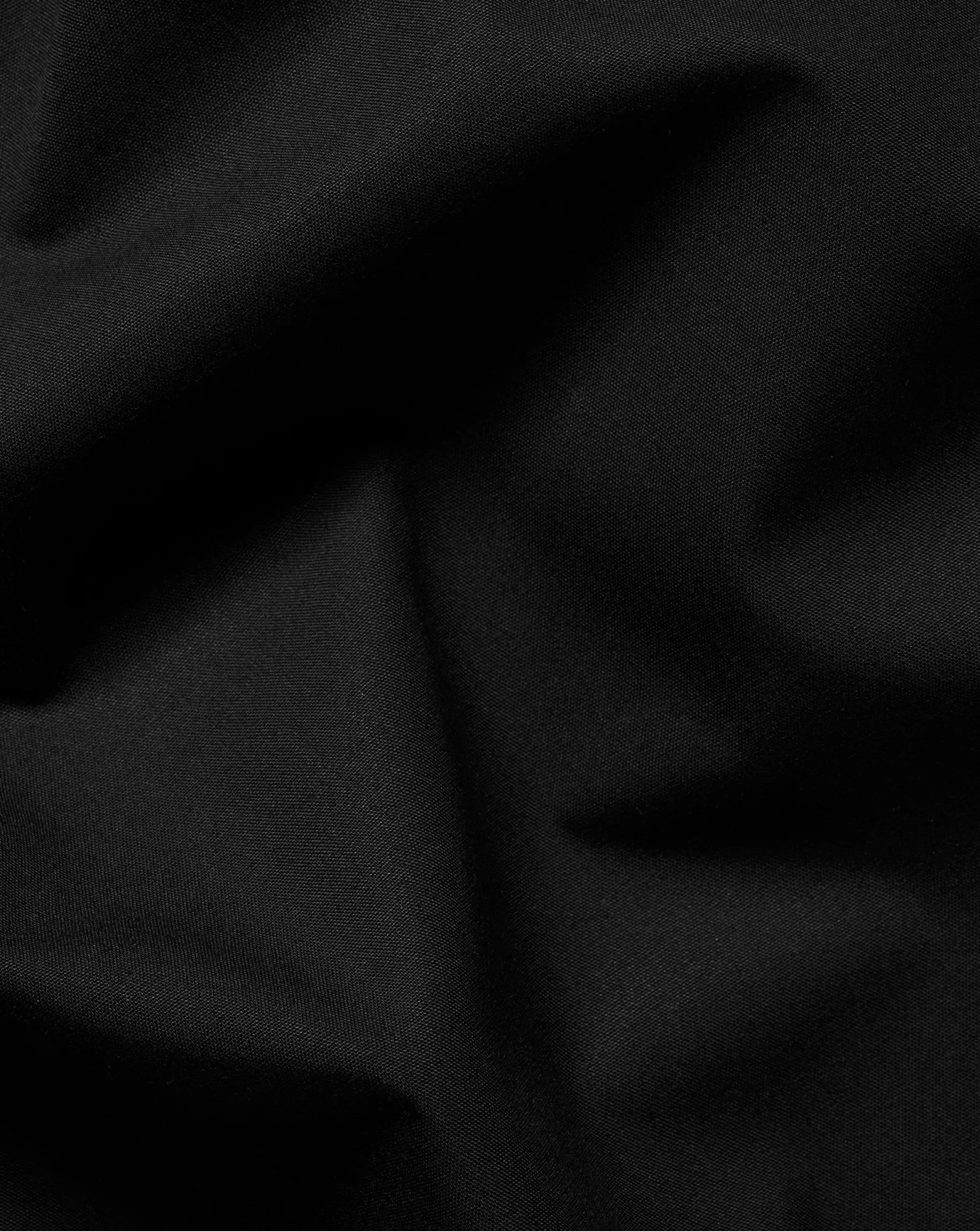 Dress Shirts|Non-Iron Shirts<Charles Tyrwhitt Spread Collar Non-Iron Poplin Shirt - Black