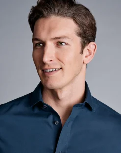 Shirt Sale|Dress Shirts<Charles Tyrwhitt Spread Collar Non-Iron Poplin Shirt - Petrol Blue